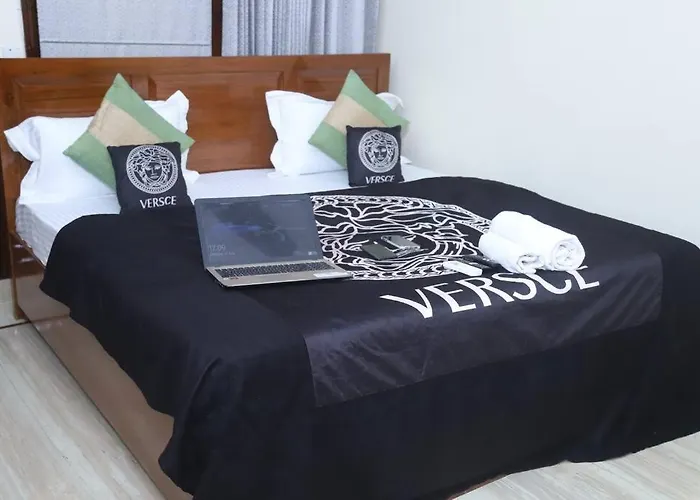 Fortune Home Service Apartment 3Bhk,B-57 Sarita Vihar