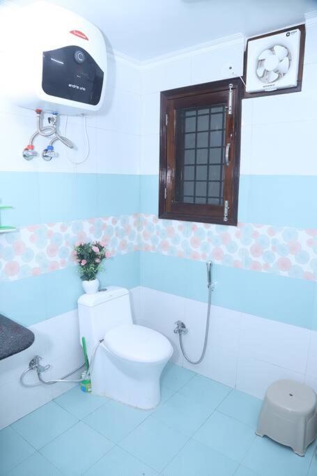 Fortune Service 3bhk,b-57 Sarita Vihar Apartment New Delhi